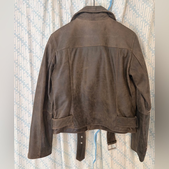NWT Quince 100% Leather Motorcycle Jacket, slim cropped fit in distressed brown - Picture 6 of 7